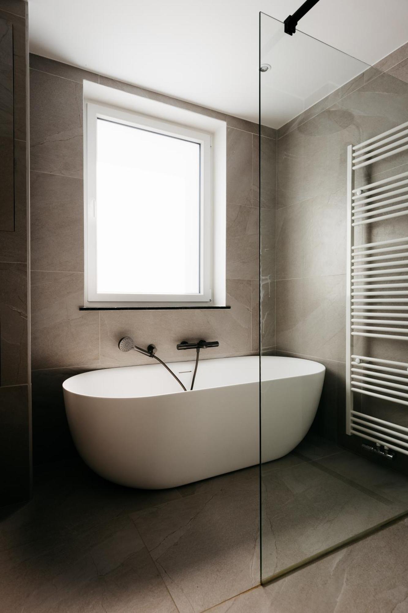 The Edgewater Suites - Park View Namur Ngoại thất bức ảnh