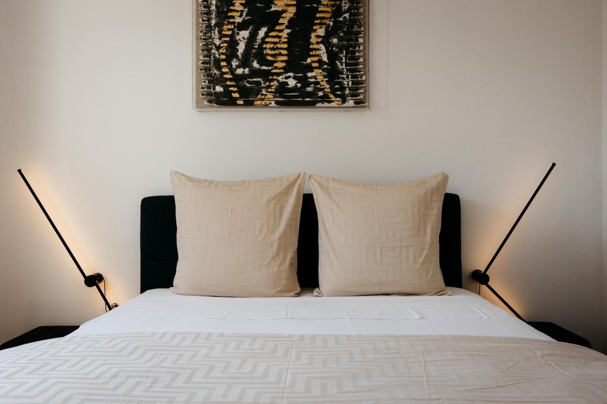 The Edgewater Suites - Park View Namur Ngoại thất bức ảnh